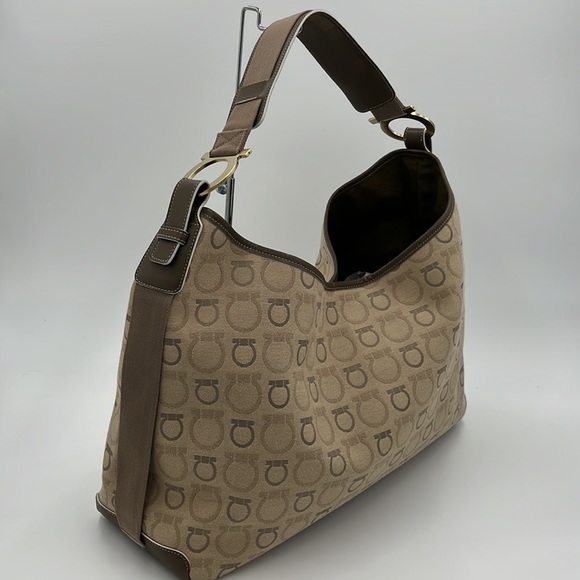 Authentic Salvatore Ferragamo Brown Canvas Shoulder Bag - Picture 3 of 17